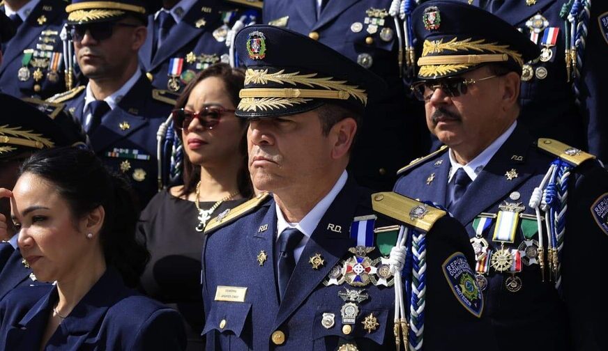 Nuevo director de la Policía, con el reto de encarar las ejecuciones extrajudiciales