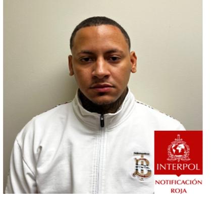 OCN-Interpol Santo Domingo recibe en extradición desde España y Chile a dos dominicanos acusados de violación sexual y homicidio
