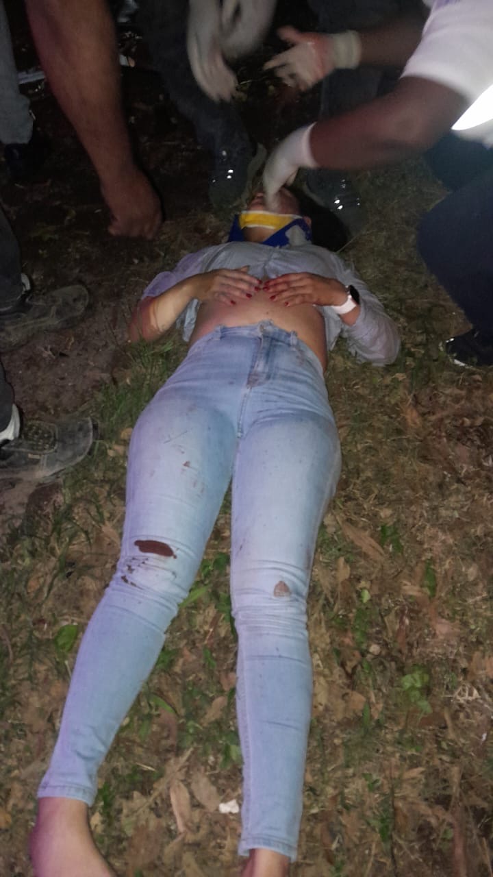 Tres personas heridas tras volcarse jeepeta en la Autovía del Nordeste, en Monte Plata