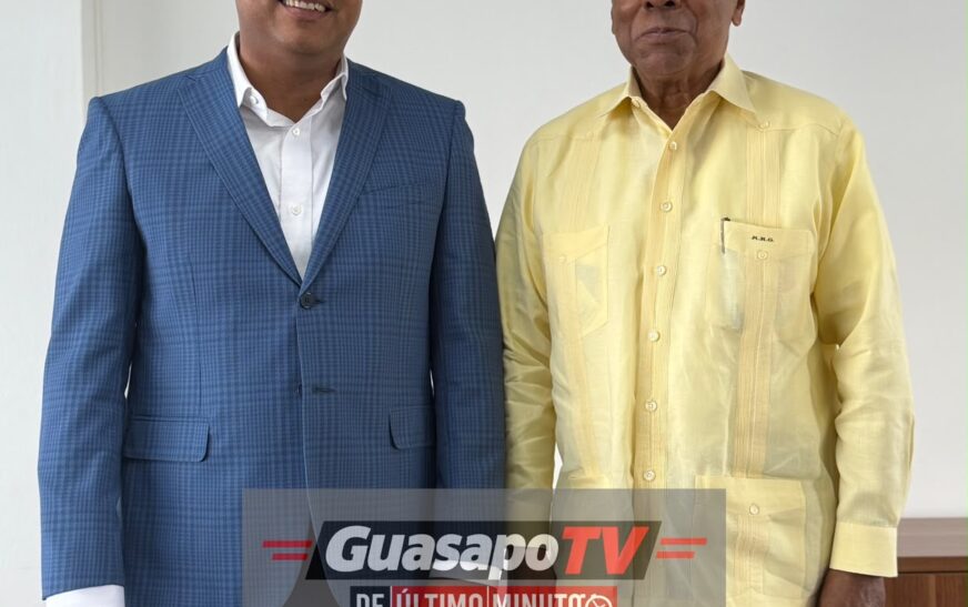 Ministro Kelvin Cruz entrega al voluntariado la administración del Palacio del Voleibol Ricardo Gioriber Arias